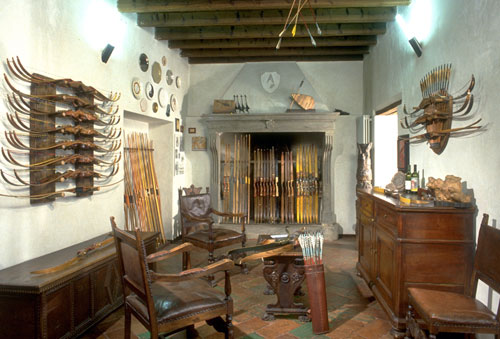 Donaddoni's Traditional Archery shop in Italy